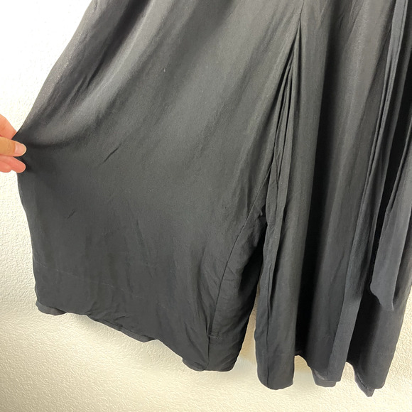 Aritzia Babaton Maximillian Jumpsuit Womens Medium Black Crop Wide Leg Minimal - Picture 4 of 14